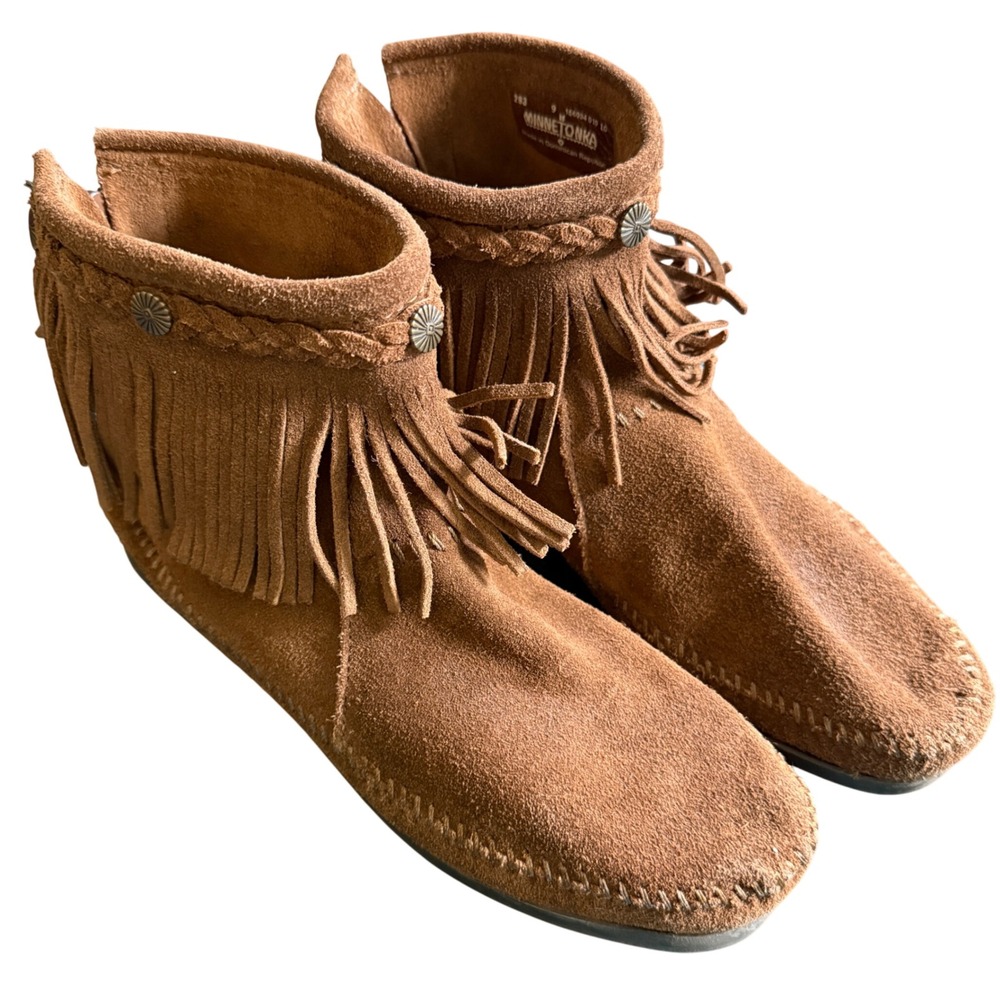 Minnetonka Suede‎ Fringe Zip Ankle Boots Moccasin Women's Size 9